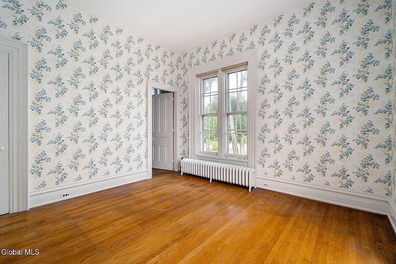 51st image of 14 River Street