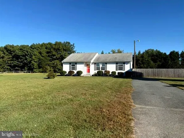 4306 E Pheasant Dr, Hurlock, MD 21643