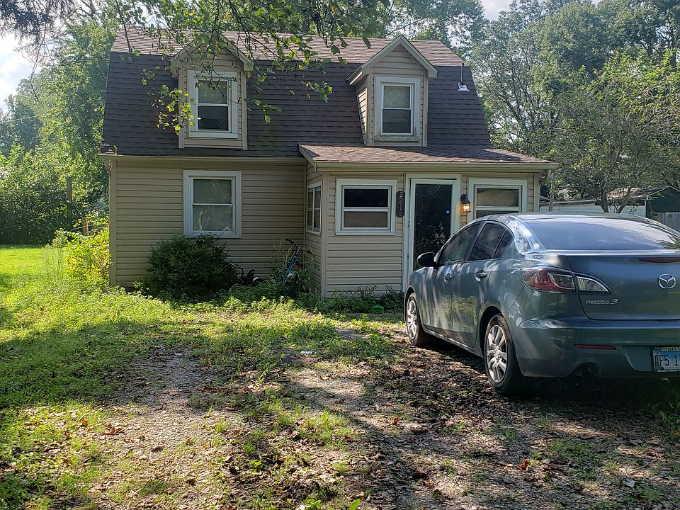 1st image of 2218 S 1st St