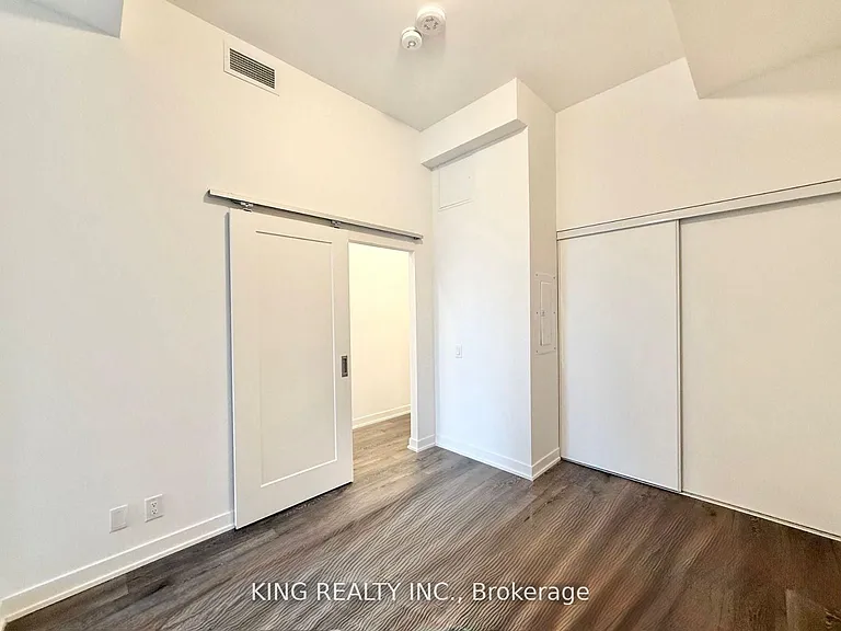 2 Manderley Dr #106 — Photo 6
