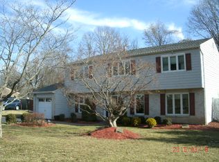 117 Kingsclere Dr, Southampton, PA 18966