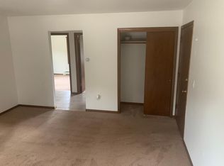 1844 Beech St, Oshkosh, WI 54901