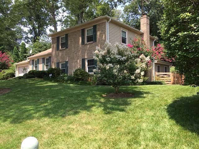 2nd image of 4509 Banff St