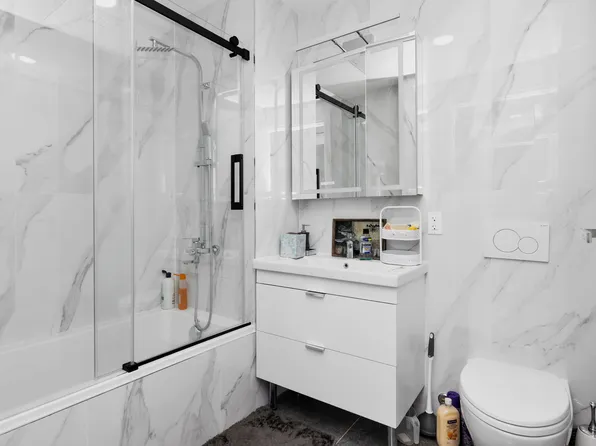 15 West End Avenue image 21 of 33