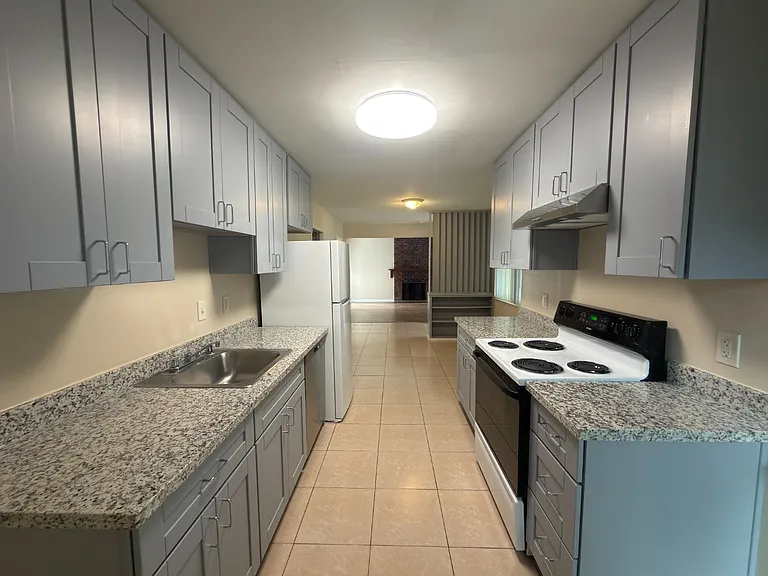 3530 Alden Way #1 — Photo 8