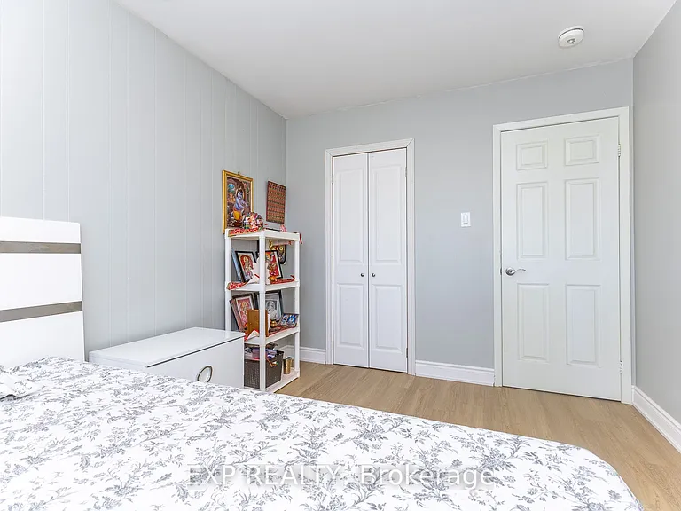 3270 Klaiman Dr — Photo 31