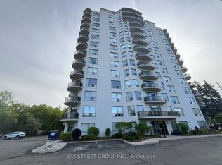 255 Keats Way #308, Waterloo, ON N2L6N6