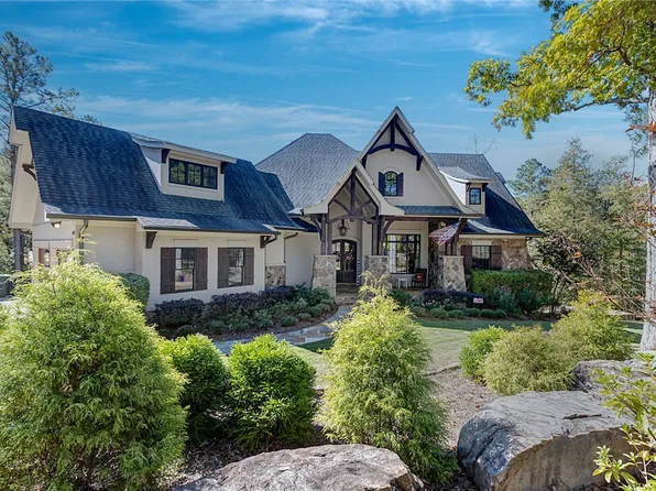 1659 N Donahue Dr, Auburn, AL 36830