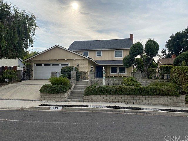 1st image of 219 Tanforan Ln