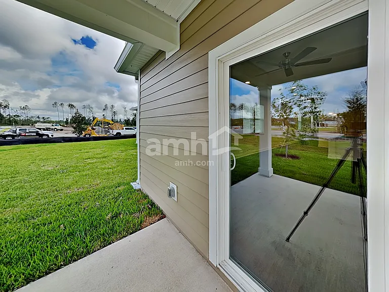 621 Onate Cir — Photo 16