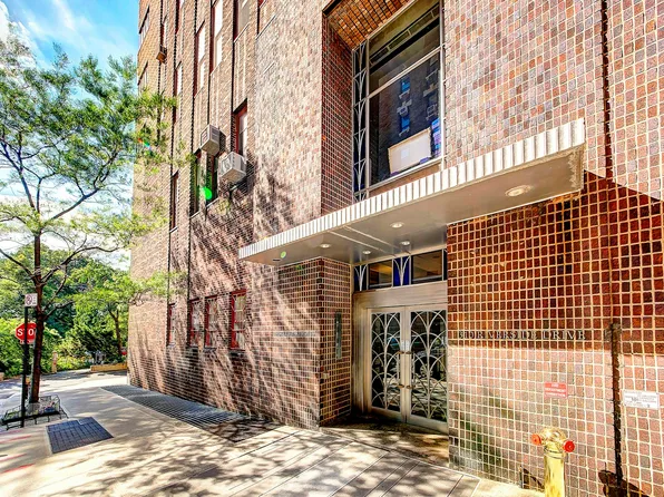 310 Riverside Drive 1201 image 12 of 12