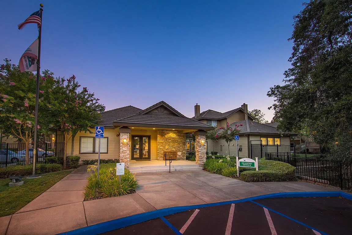 Vintage Woods Senior Apartments | Affordable Senior Apartments 55+ — Photo 2