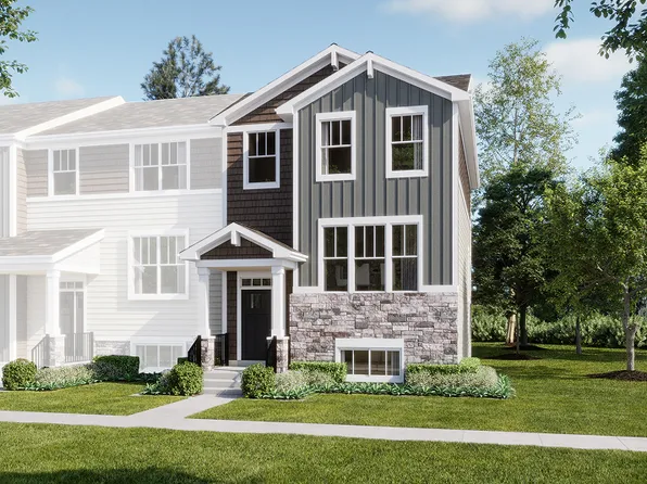 425 Red Oak Cir, Volo, IL 60020