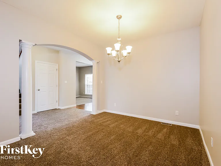 124 Brookfield Blvd — Photo 3