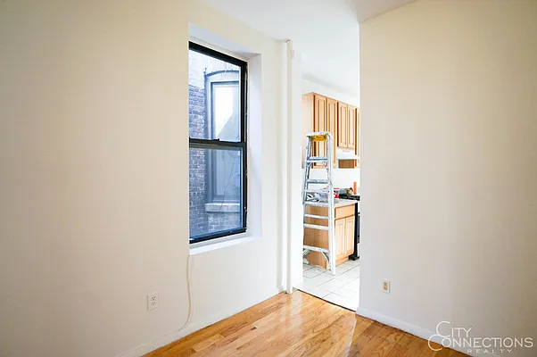 Rented by City Connections Realty | media 31