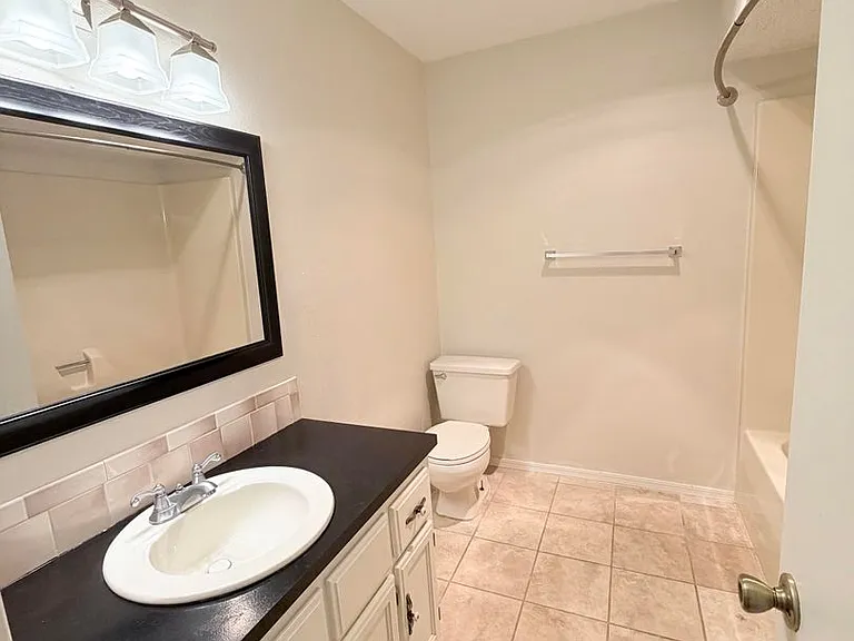 2607 Purdue Cir — Photo 10