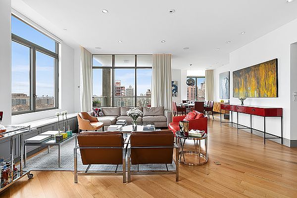 1st image of 556 3rd Ave Penthouse D