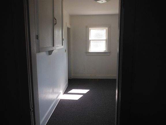 4th image of 708 Sunnyside Ave