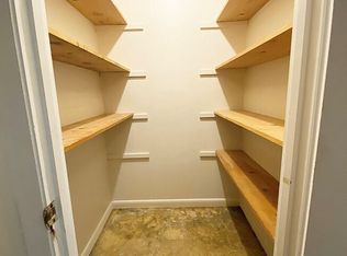 7 Railroad St, Adrian, GA 31002