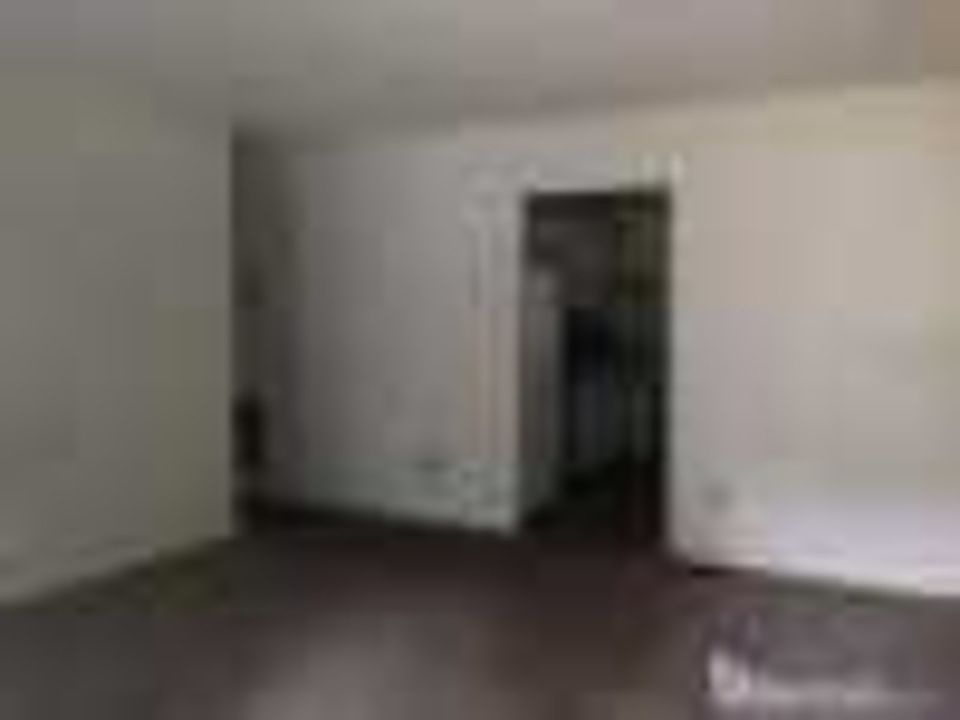 2nd image of 1063 Strickland Bridge Rd