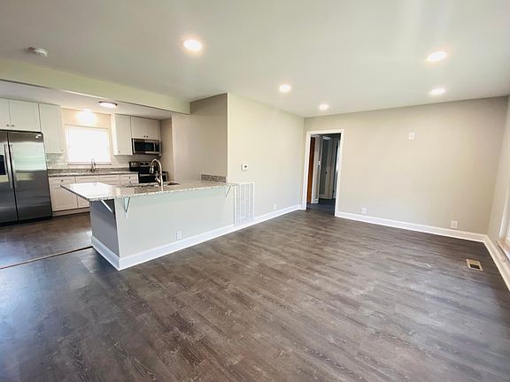 2nd image of 7320 Afton Dr