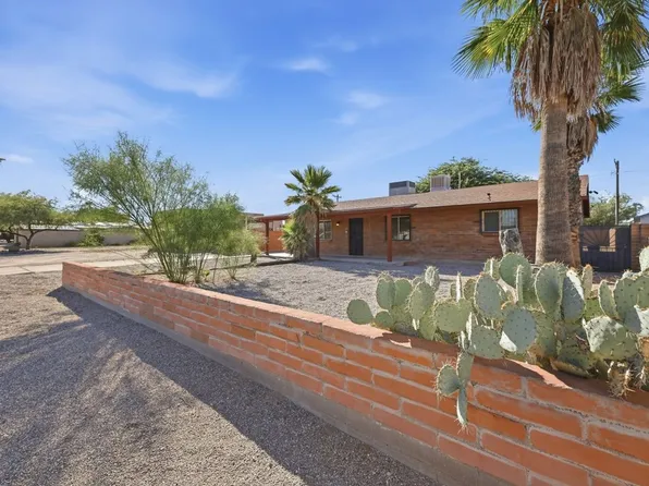 5936 E Beverly St, Tucson, AZ 85711
