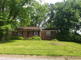 2207 Lynn Rd NW, Huntsville, AL 35810