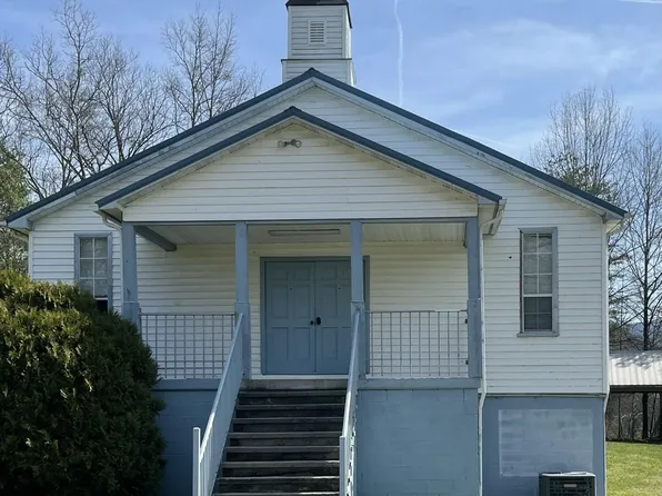 2940 Calderwood Hwy, Maryville, TN 37801