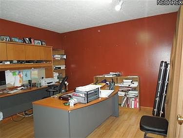 4th image of 1430 Troon Ave