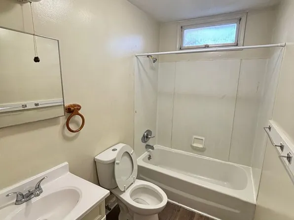 425 E Campbell Ave, 425 E Campbell Ave APT A, Rantoul, IL 61866