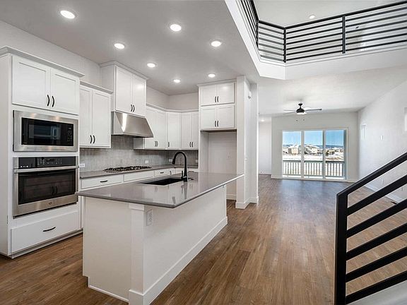 The Terra Linda - Kitchen