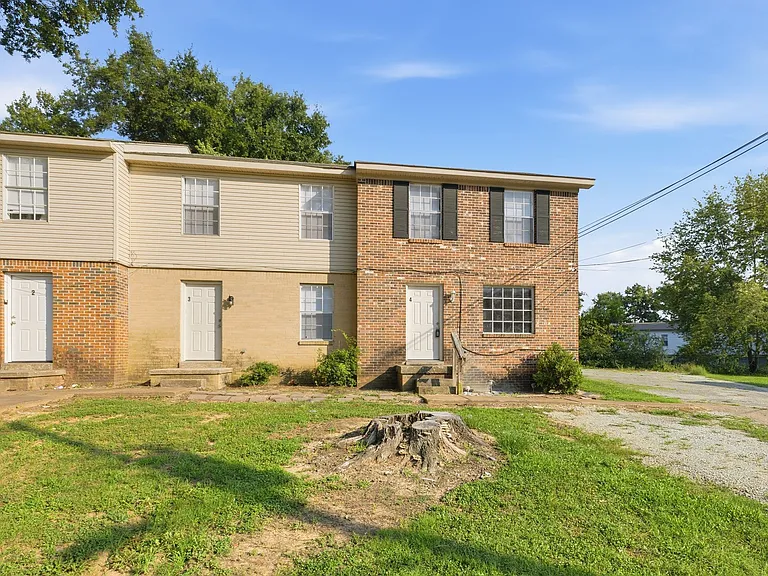 40 Carolane Drive - 4 — Photo 1