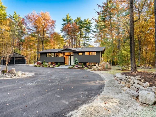 32 S Bow Road, Bow, NH 03304