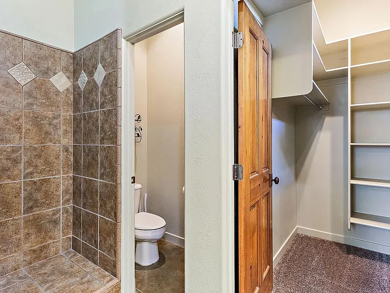 538 S 1360 W — Photo 14