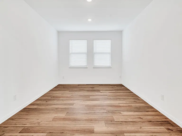 5108 Wilder Ave — Photo 15