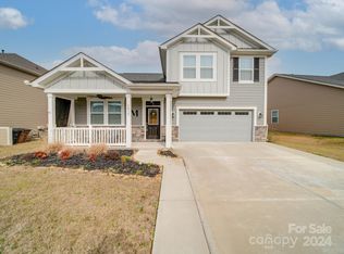 1015 Fairbrae Ln, Indian Trail, NC 28079
