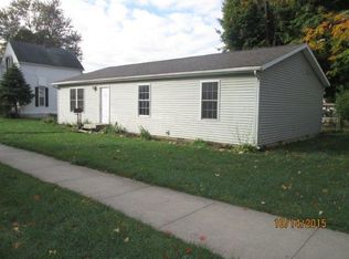 236 N Maple St, Argos, IN 46501