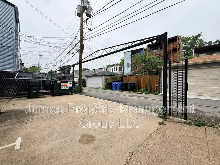 2524 W Cortez St — Photo 10