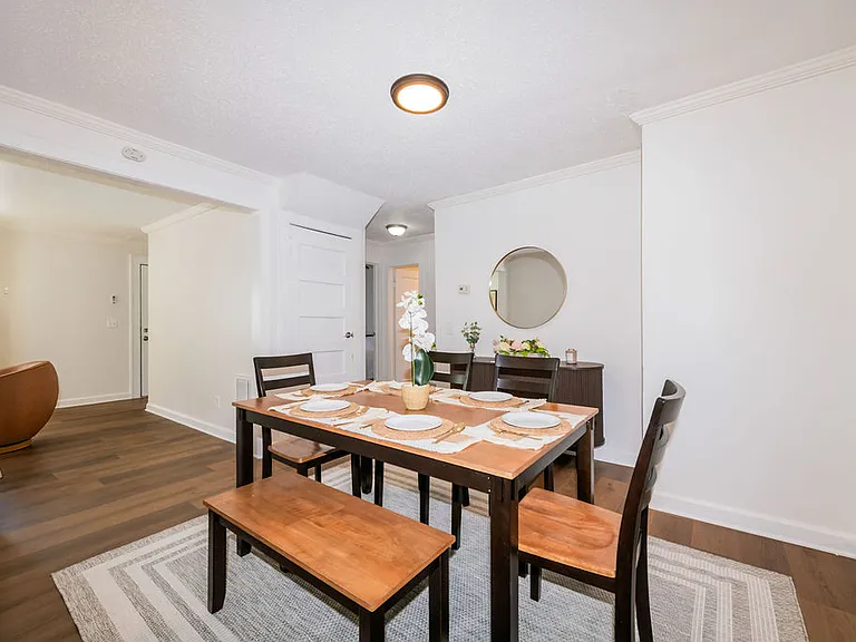 1177 Morley Ave SE — Photo 12
