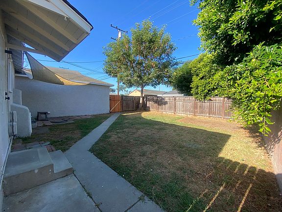 5th image of 2249 Granada Ave #2251