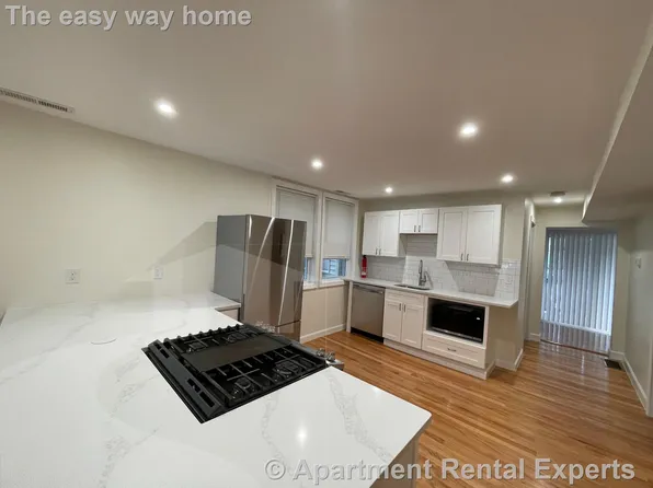 81 Moreland St, Somerville, MA 02145