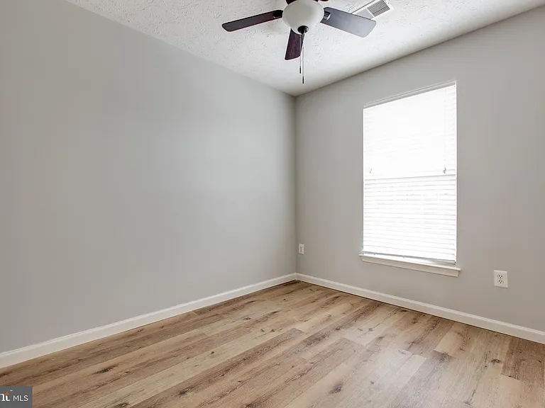 2542 Piney Pass Way — Photo 24