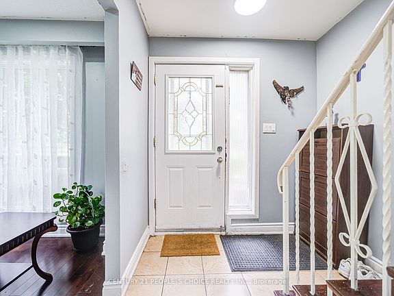 4th image of 1730 Albion Rd #29