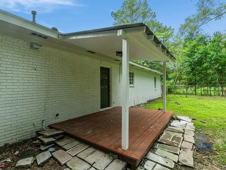 Patio/ Deck