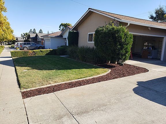 3rd image of 1986 Rosswood Dr
