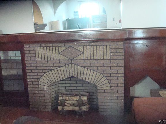 4th image of 135 Peach Tree Rd