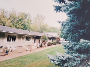 24490 Smithtown Rd, Excelsior, MN 55331