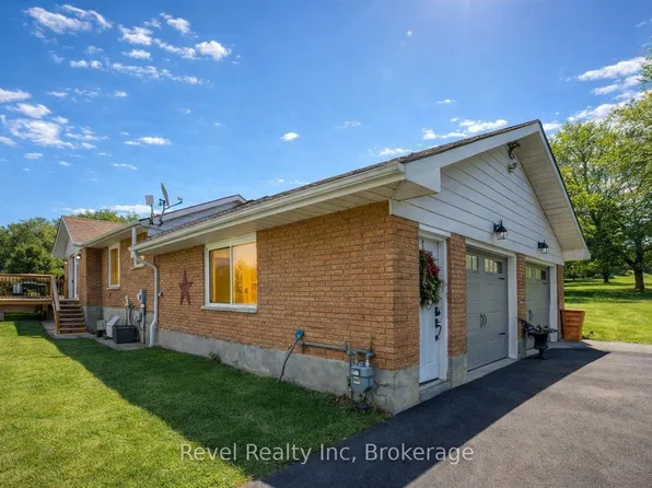 2391 Rumney Rd, Tay, ON L4R 4K3