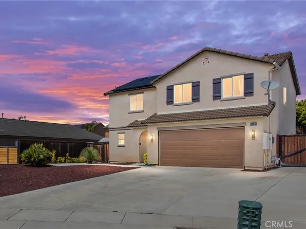 2185 Amaryllis Ct, Mentone, CA 92359