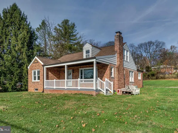 124 Warren Rd, Cockeysville, MD 21030